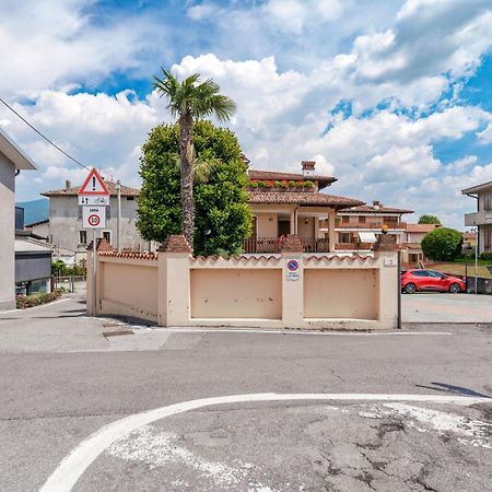 La Casa Di Giuliano Apartment อีเซโอ ภายนอก รูปภาพ